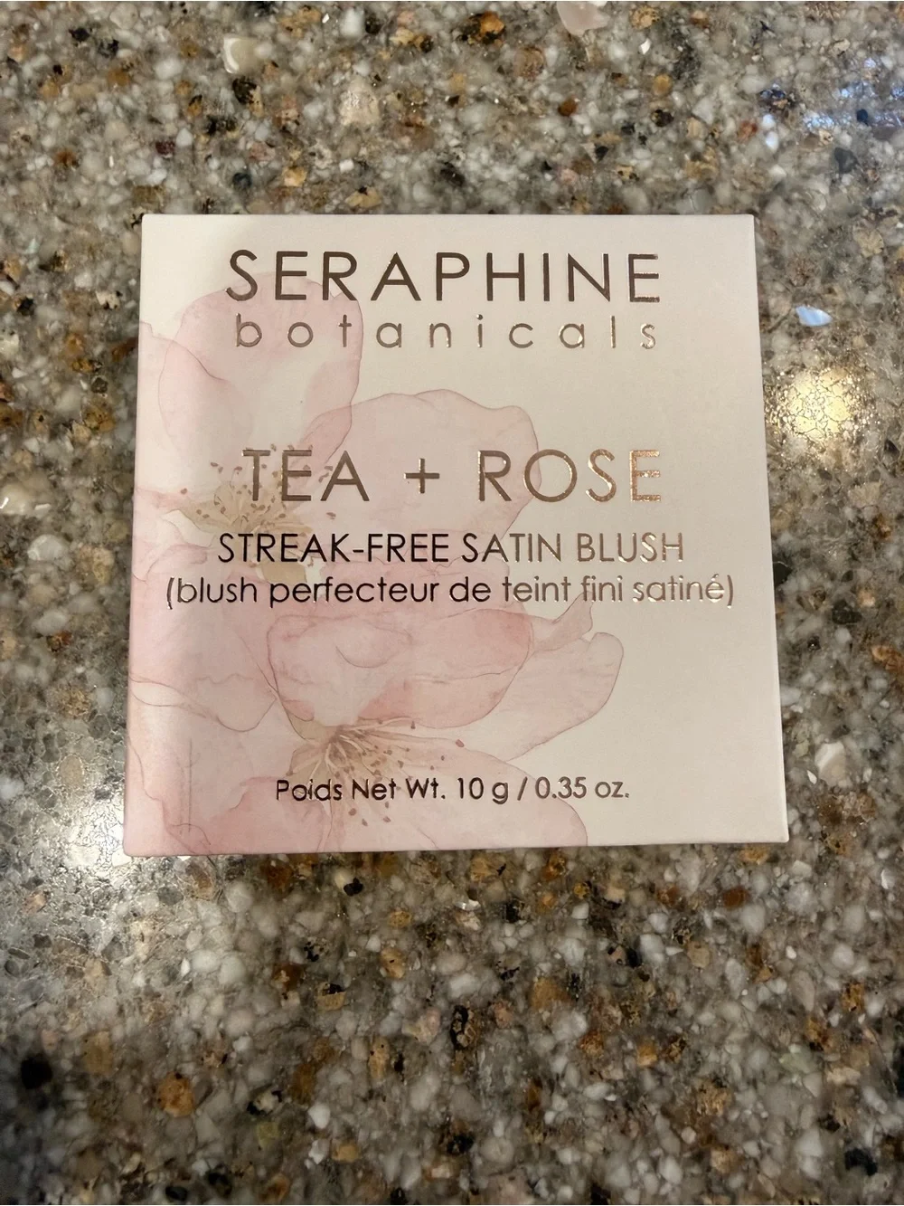 Seraphine Botanicals Tea & Rose Streak Free Satin Blush in Pomegranate